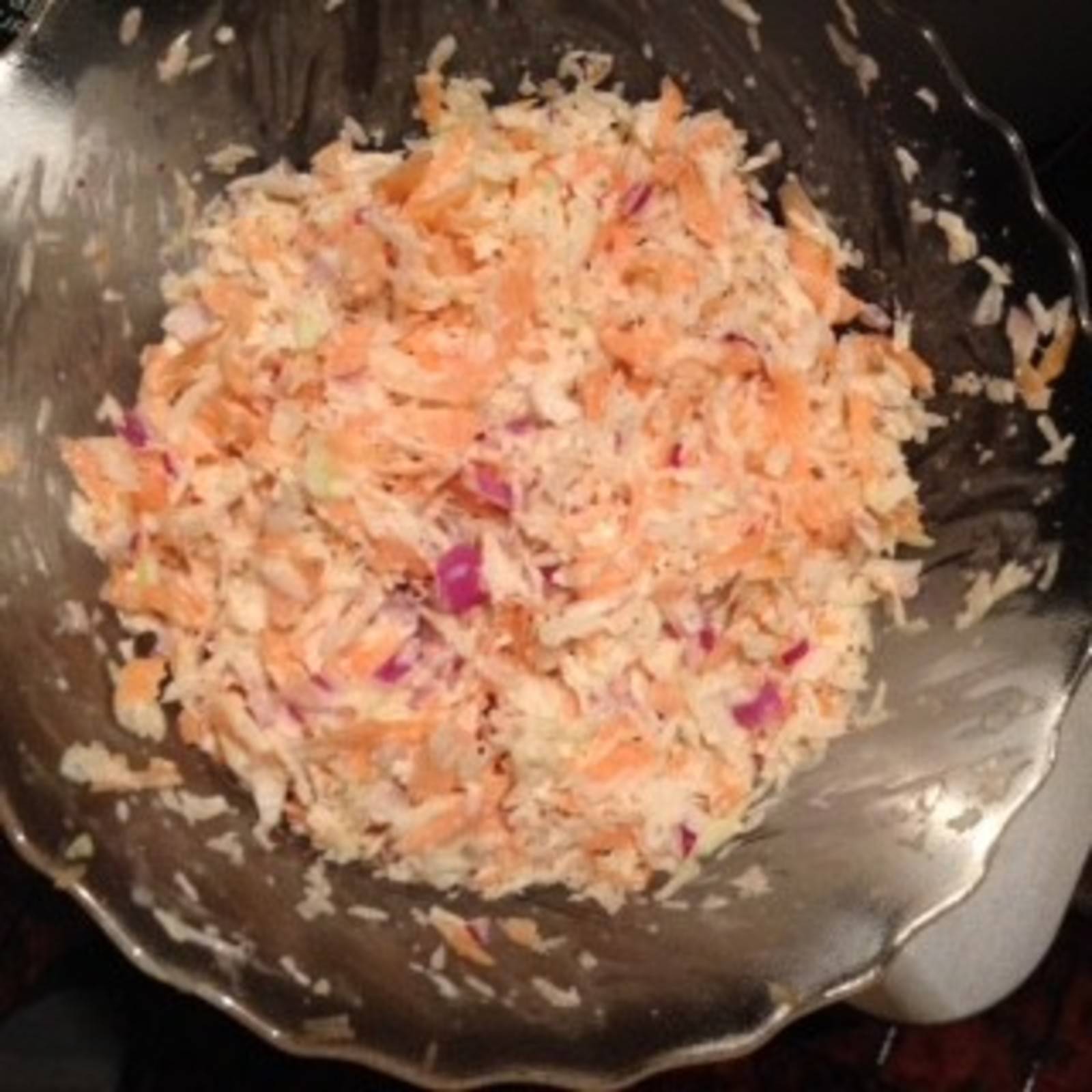 Frühlingshafter Coleslaw