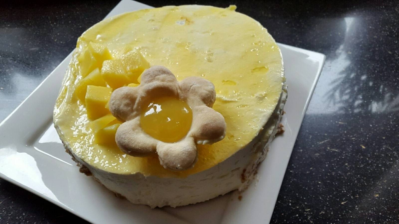 Zitronen-Mango-Törtchen Rezept - ichkoche.de Zitronen-Mango-Törtchen Rezept - ichkoche.de