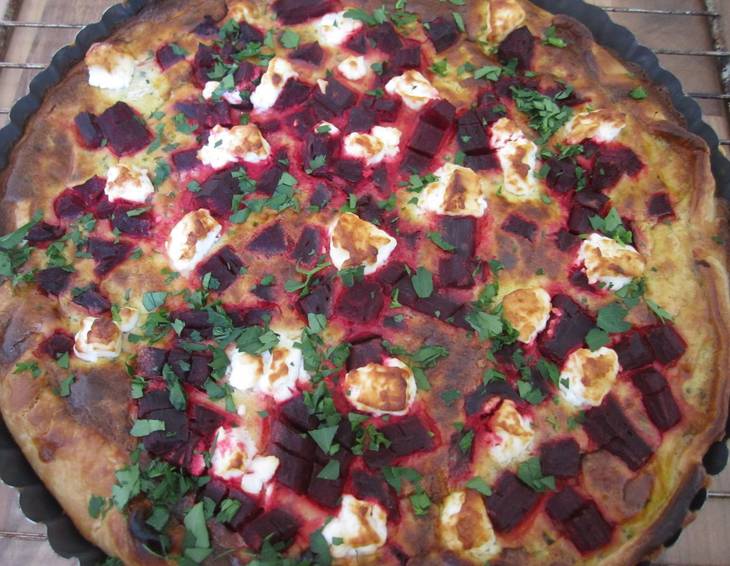 Quiche mit Roten Rüben und Ziegenkäse Quiche mit Roten Rüben und Ziegenkäse