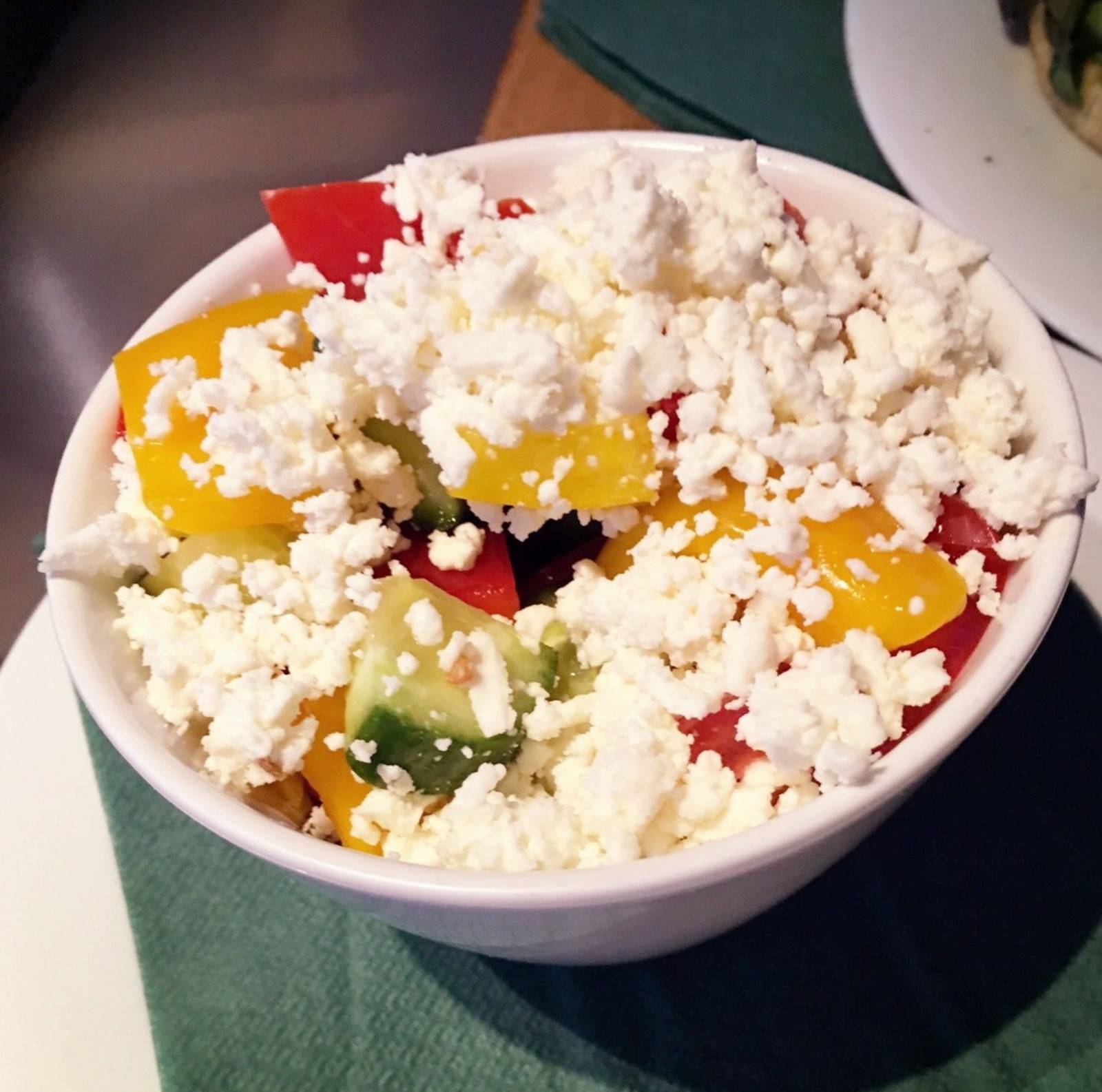 Schafskäsesalat Rezept - ichkoche.de Schafskäsesalat Rezept - ichkoche.de