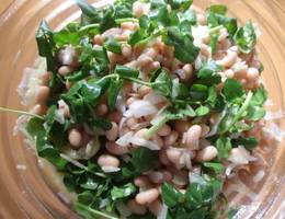 Bohnensalat mit Brunnenkresse Bohnensalat mit Brunnenkresse
