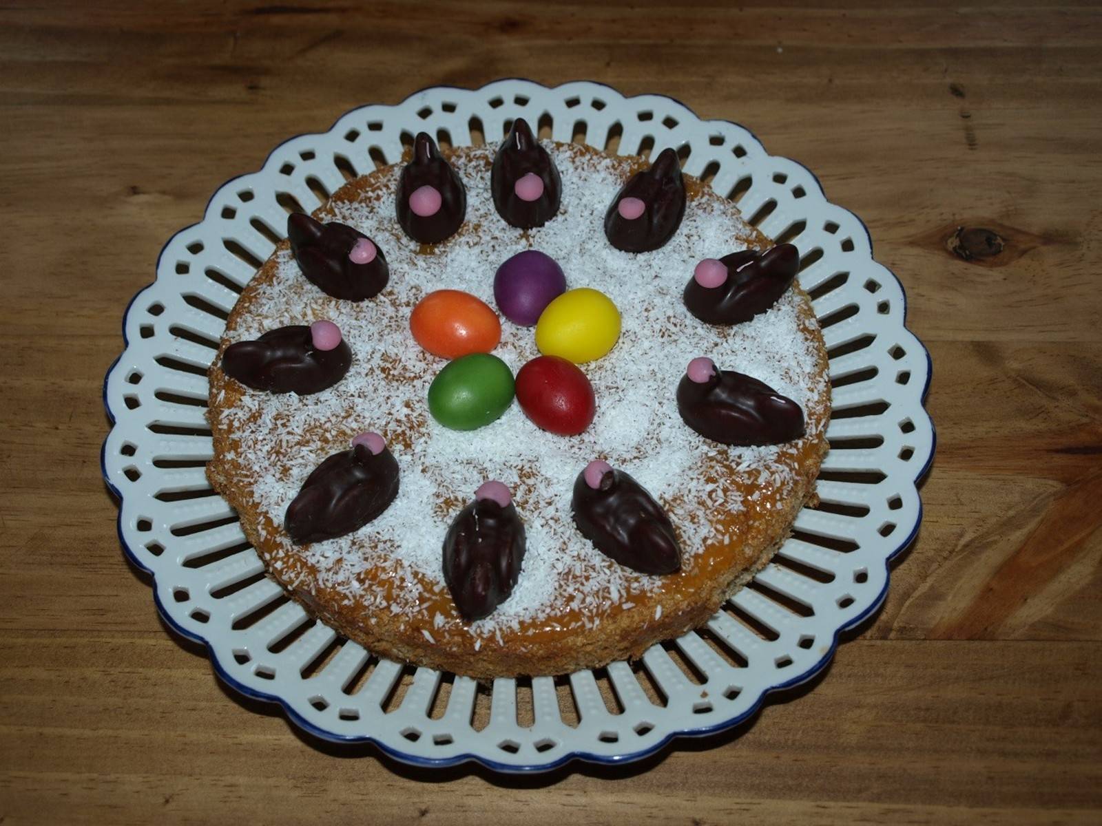 Kokos-Ostertorte Rezept - ichkoche.ch