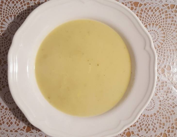 Zucchinicremesuppe Zucchinicremesuppe