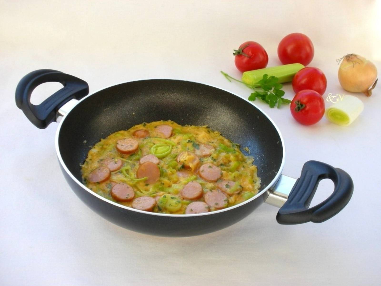 Lauch-Wurst-Bratpfanne