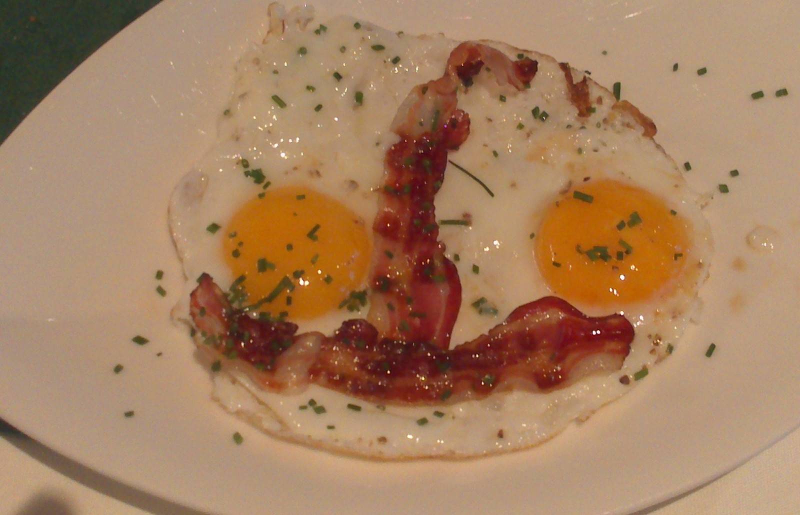 Ham and Eggs (für Kinder) Rezept - ichkoche.de