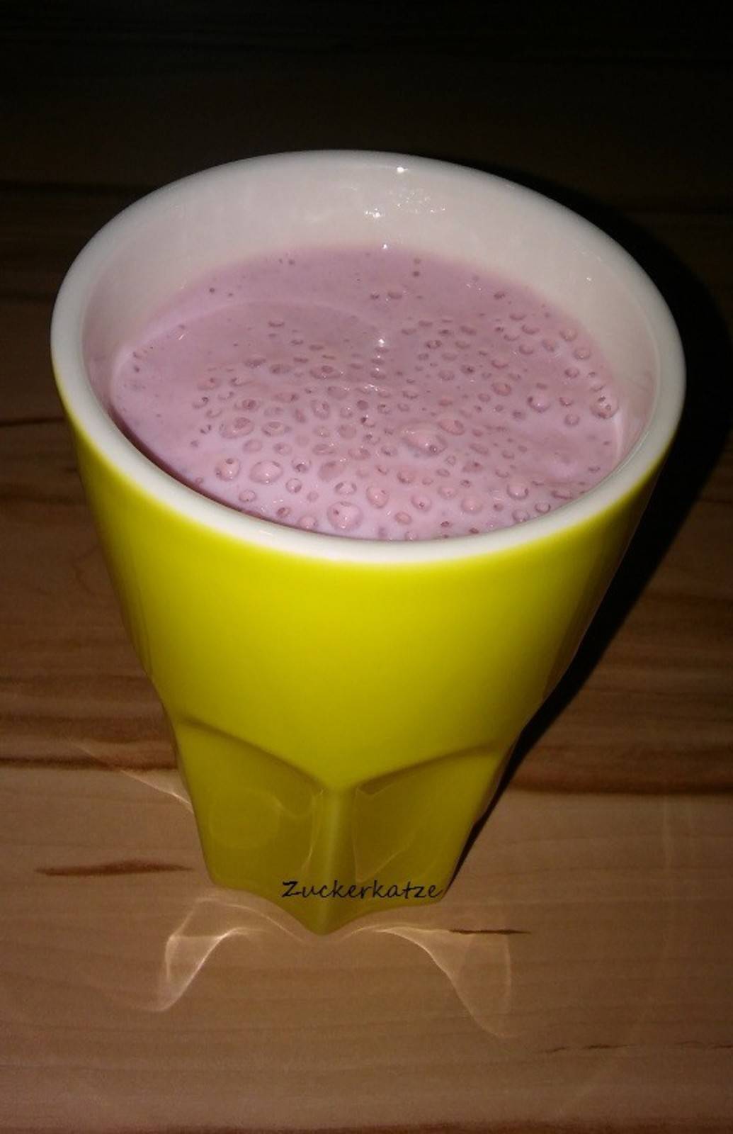 Himbeer-Buttermilch-Shake Rezept - ichkoche