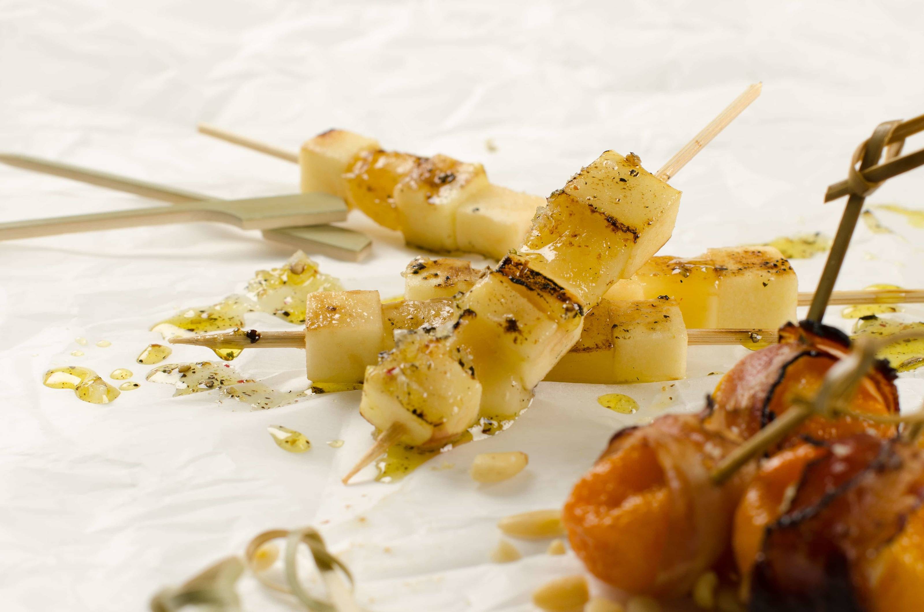 Ananas-Käse-Spieße Rezept - ichkoche.de Ananas-Käse-Spieße Rezept - ichkoche.de