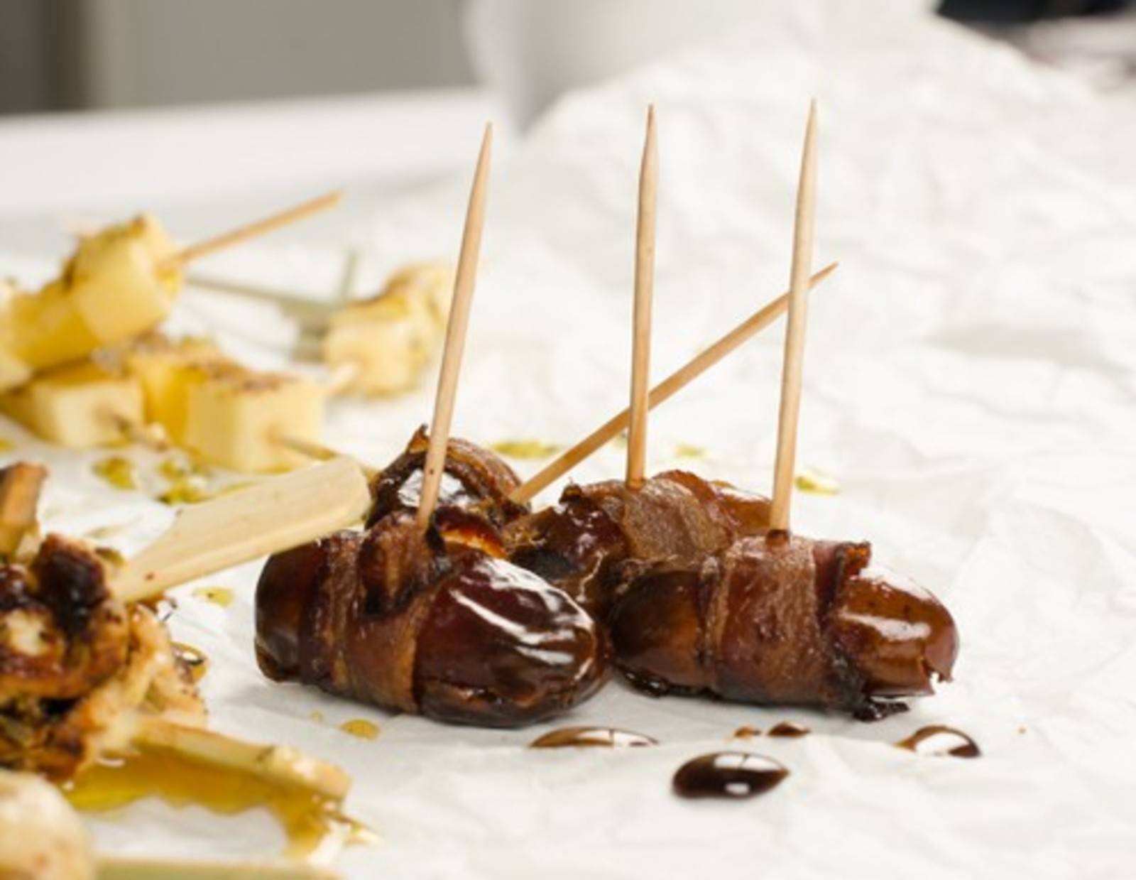 Datteln im Speckmantel Rezept