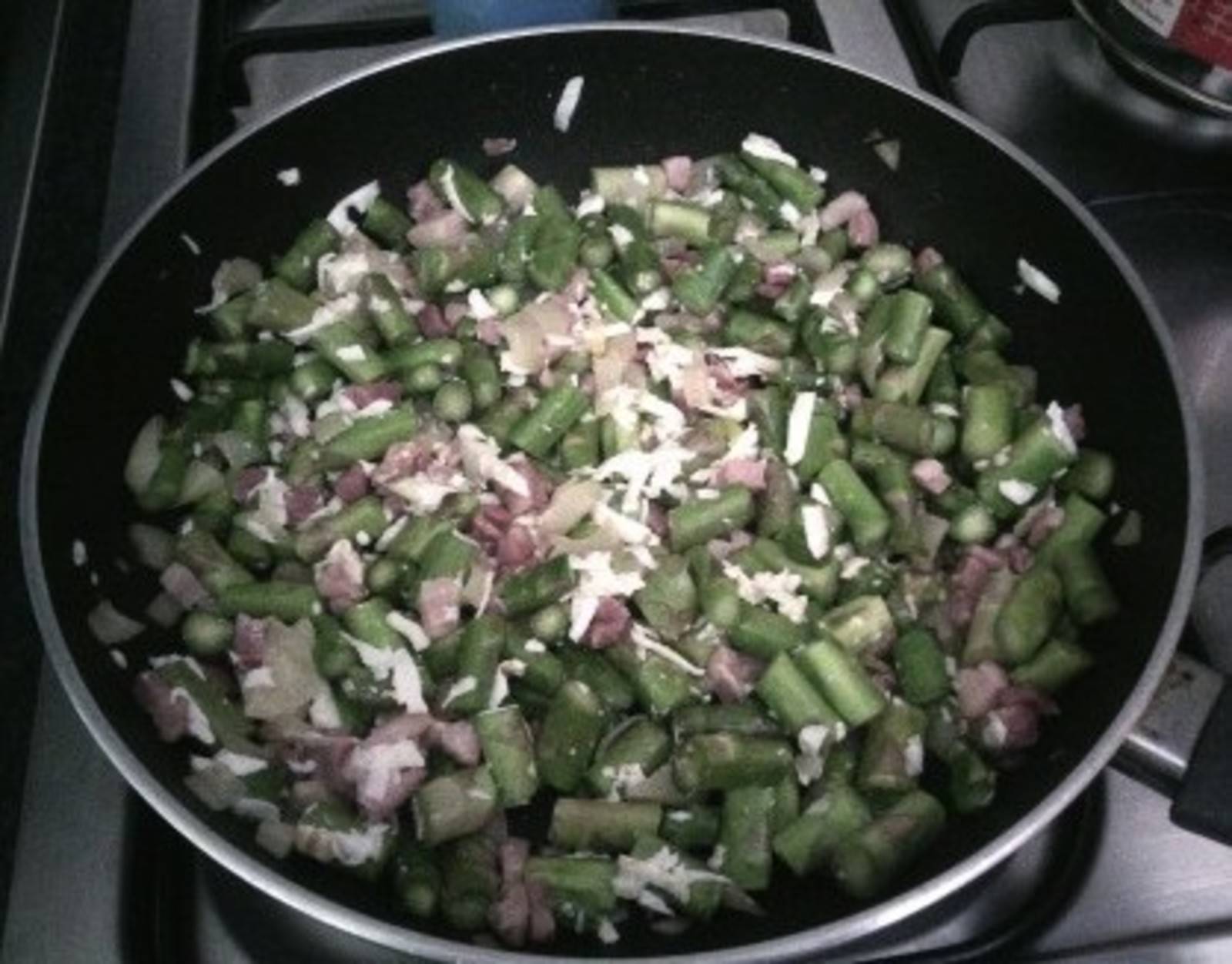 Spargelpfanne Rezept - ichkoche.ch Spargelpfanne Rezept - ichkoche.ch