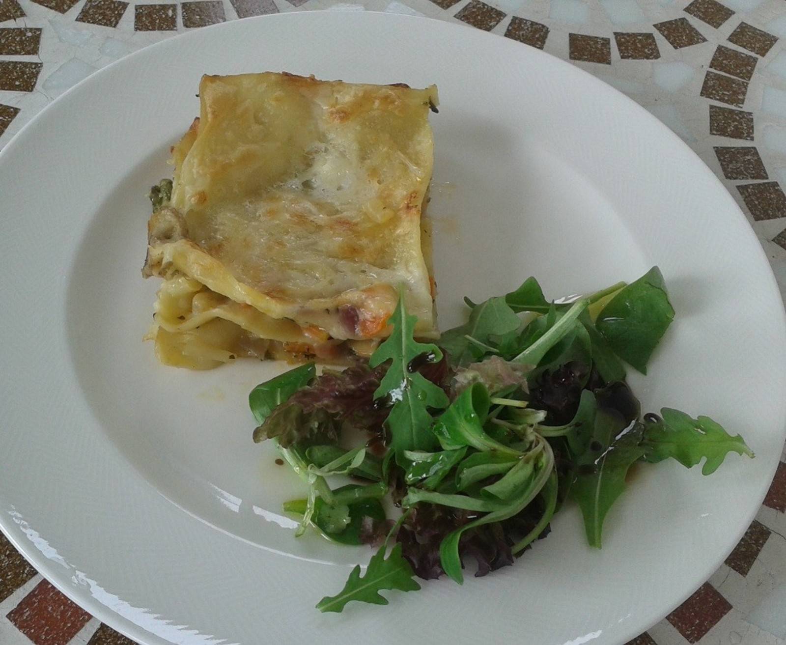 Lasagne mit Frühlingsgemüse Rezept - ichkoche.de Lasagne mit Frühlingsgemüse Rezept - ichkoche.de