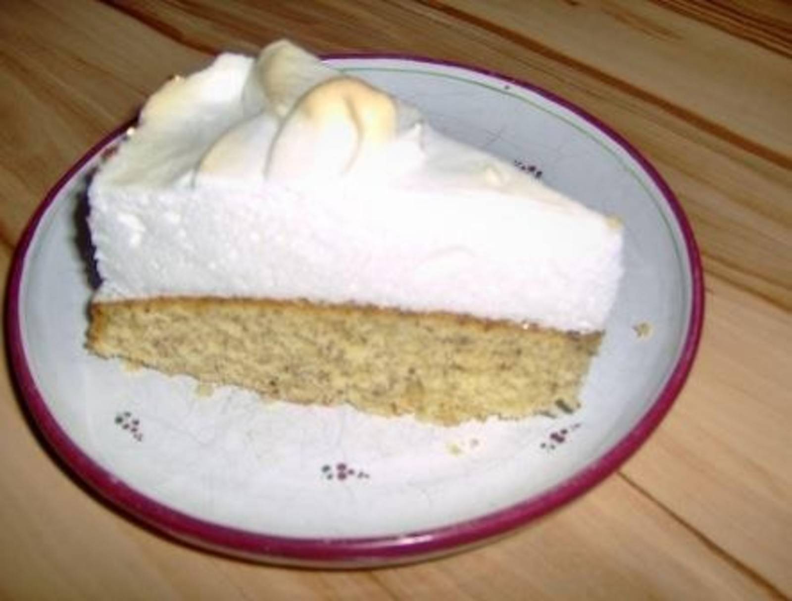 Nuss-Schaumschnitten Rezept - ichkoche.de