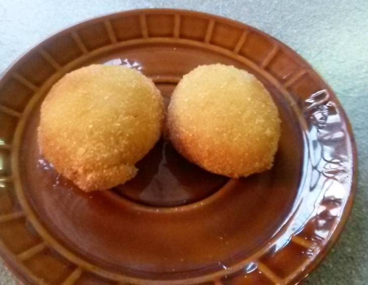 Panierte Eier Panierte Eier