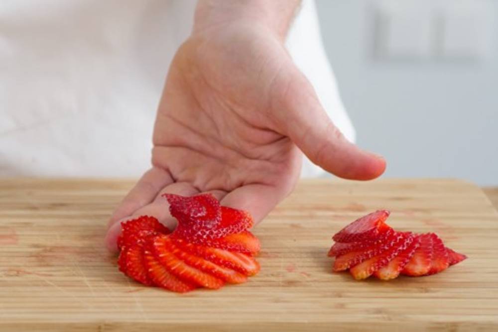 Obst und Gemüse schnitzen mit Videoanleitung