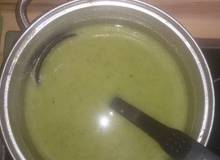 Schnelle Zucchinicremesuppe Schnelle Zucchinicremesuppe