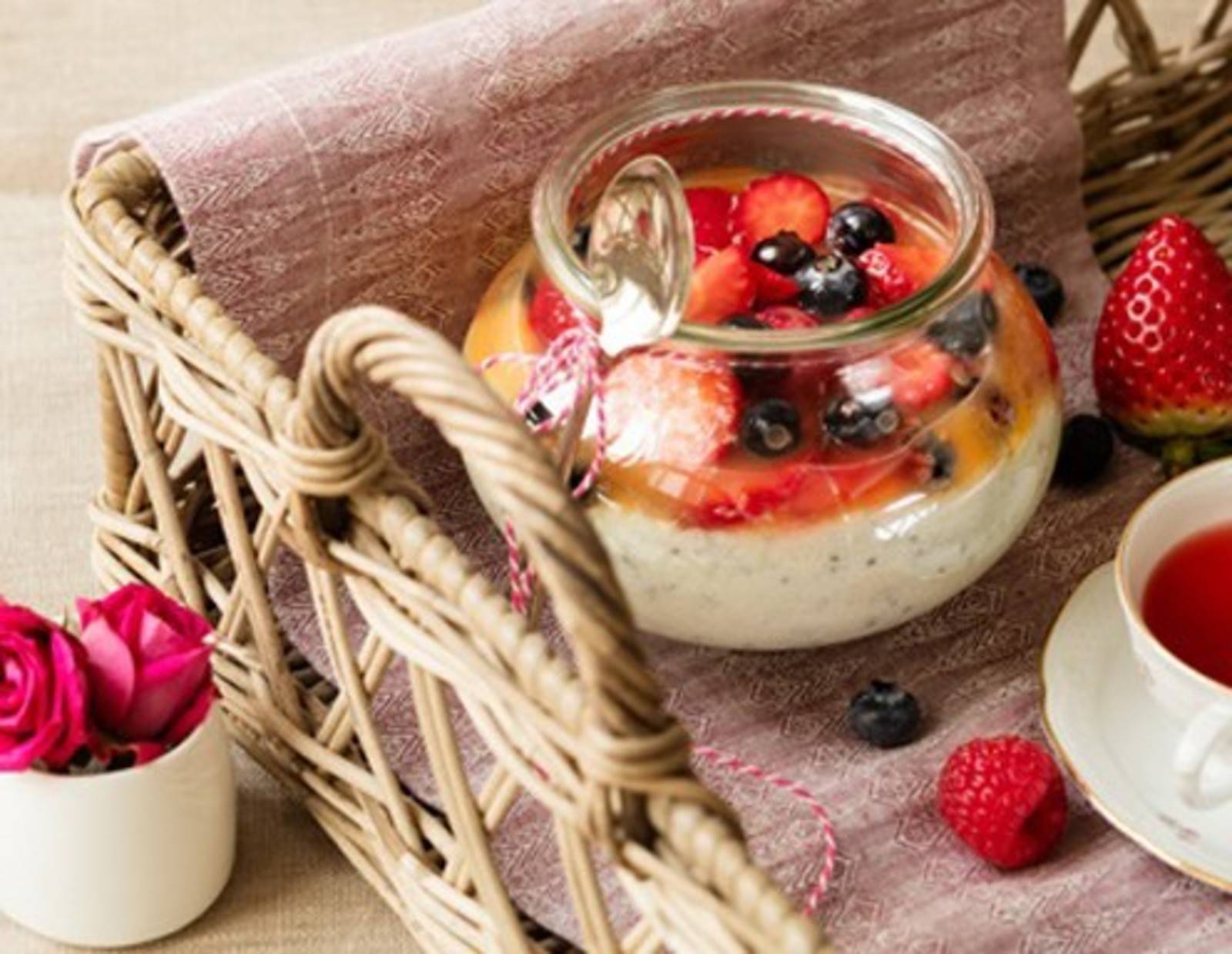 Grießbrei mit Chia-Samen und Beeren Rezept