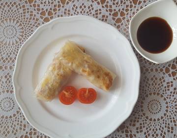 Reispapierröllchen mit Thunfischfülle Reispapierröllchen mit Thunfischfülle