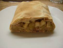 Rhabarber-Apfel-Strudel