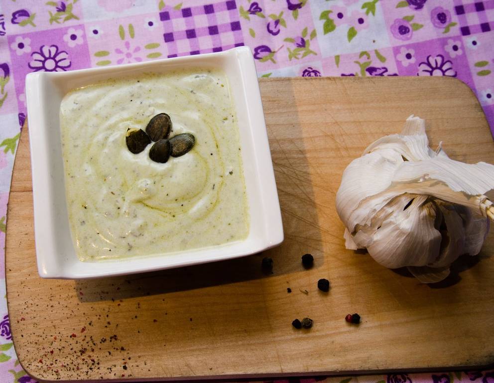 Grillsauce mit Kürbiskernöl Grillsauce mit Kürbiskernöl