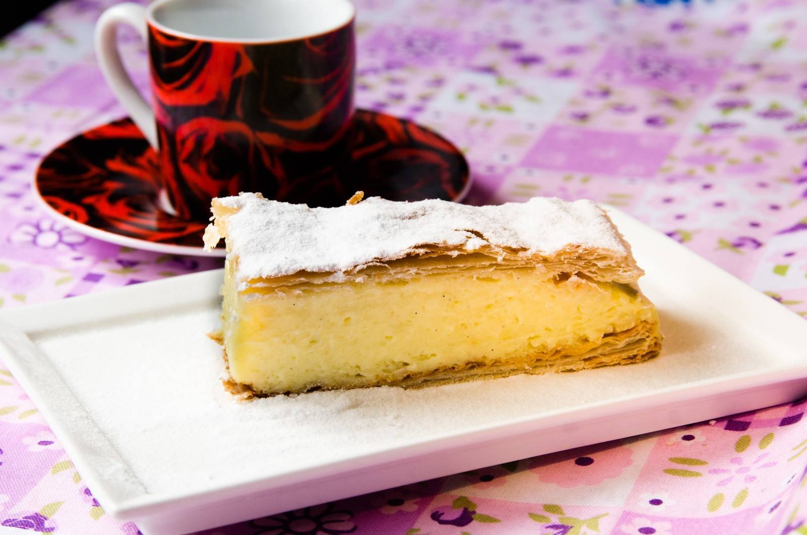 Vanillepuddingcremeschnitten