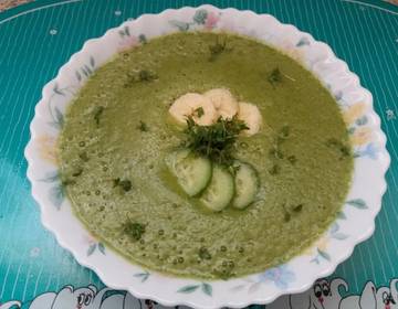 Süße Bananen-Kresse-Suppe Süße Bananen-Kresse-Suppe