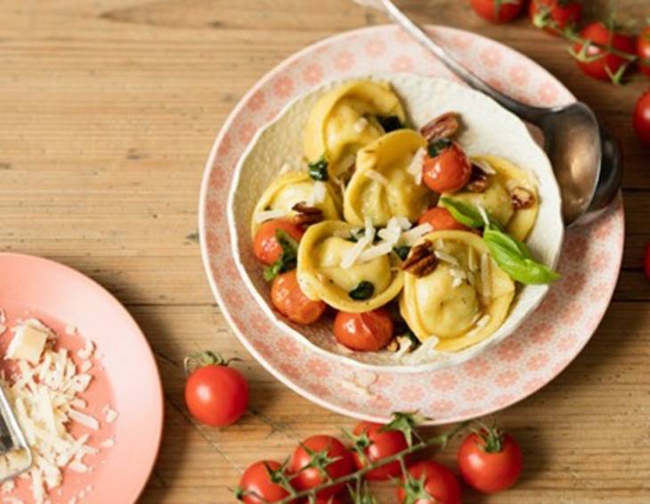 Tortellini mit Schinken-Fleisch-Fülle