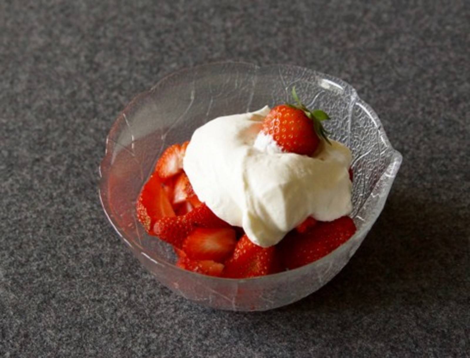 Erdbeeren Romanoff Rezept - ichkoche.ch