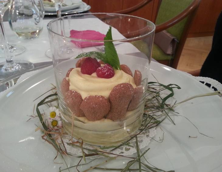 Eierlikör-Himbeer-Tiramisu Eierlikör-Himbeer-Tiramisu