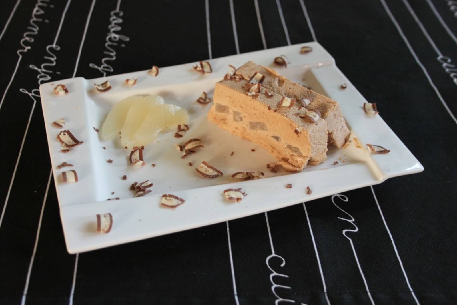 Birnen-Nougat-Schnitte Rezept - ichkoche.at Birnen-Nougat-Schnitte Rezept - ichkoche.at