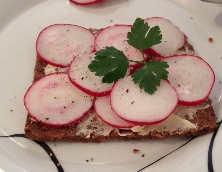 Radieschen-Brot