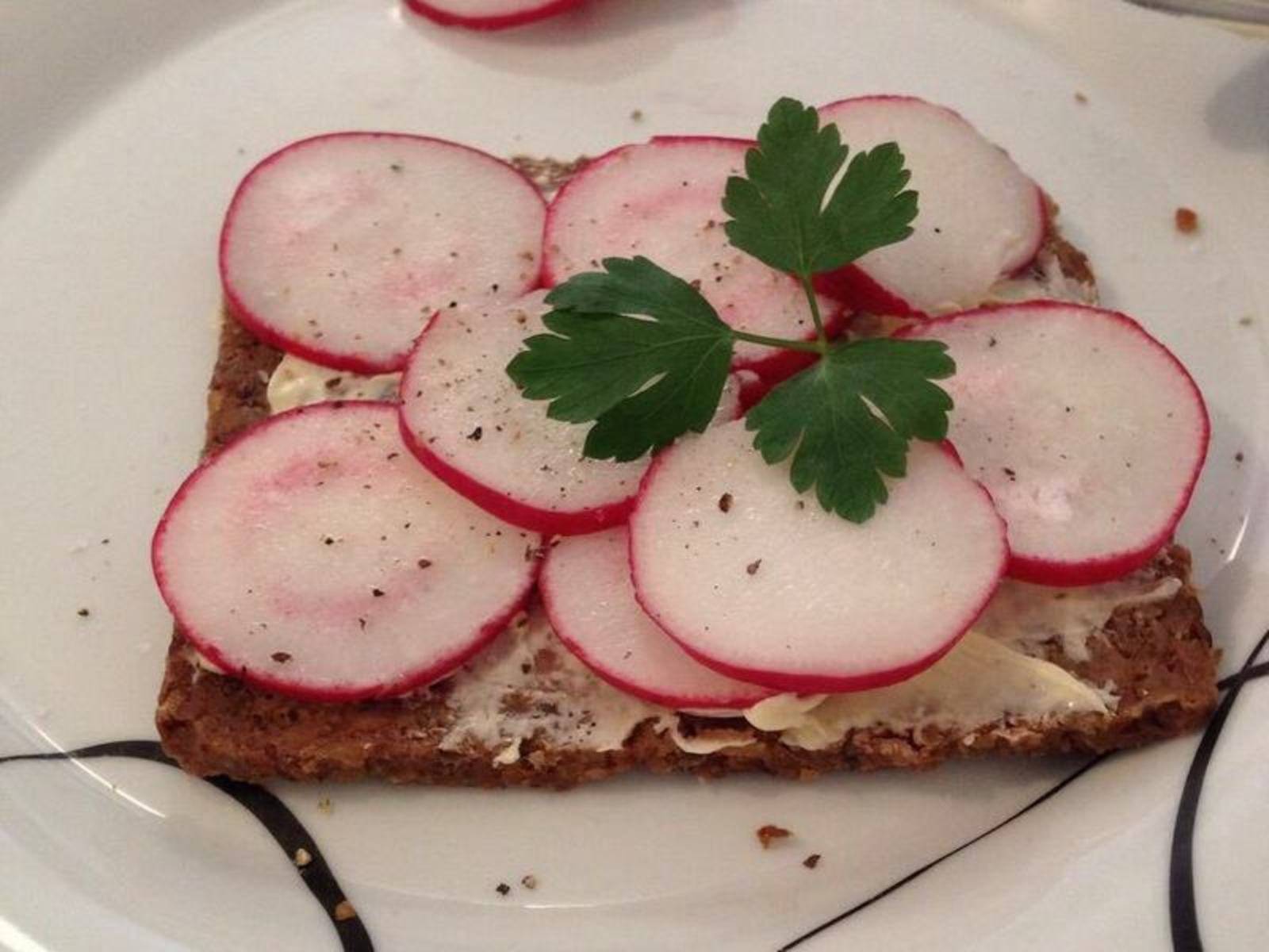 Radieschen-Brot Rezept - ichkoche.at Radieschen-Brot Rezept - ichkoche.at