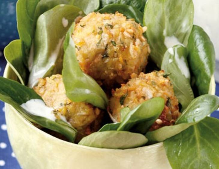 Falafel auf Vogerlsalat