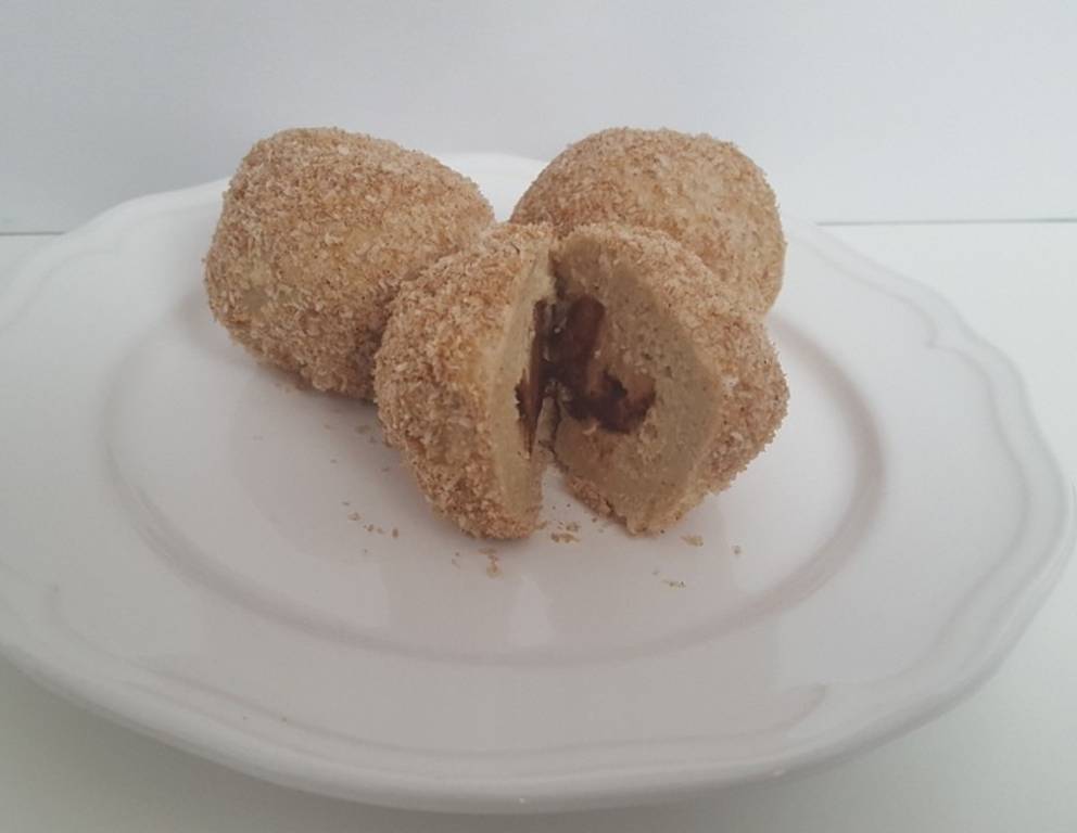 Topfenknödel mit Kinder Bueno Füllung Topfenknödel mit Kinder Bueno Füllung