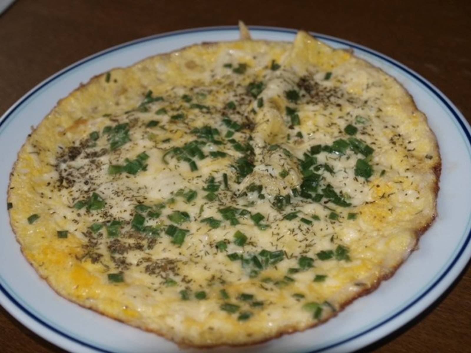 Käse-Kräuter-Omelett Rezept - ichkoche.de Käse-Kräuter-Omelett Rezept - ichkoche.de