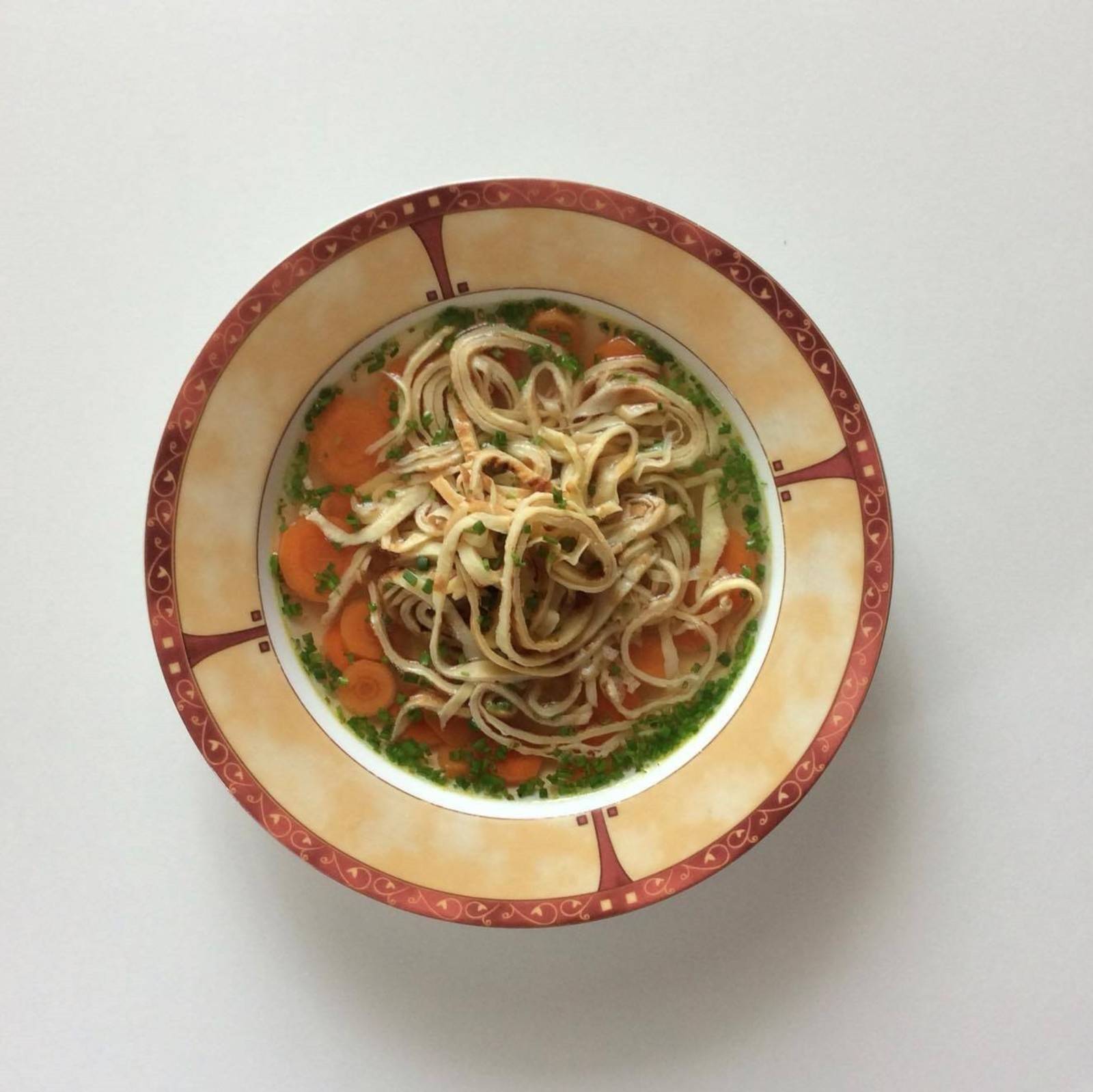 Frittatensuppe Rezept - ichkoche.de Frittatensuppe Rezept - ichkoche.de