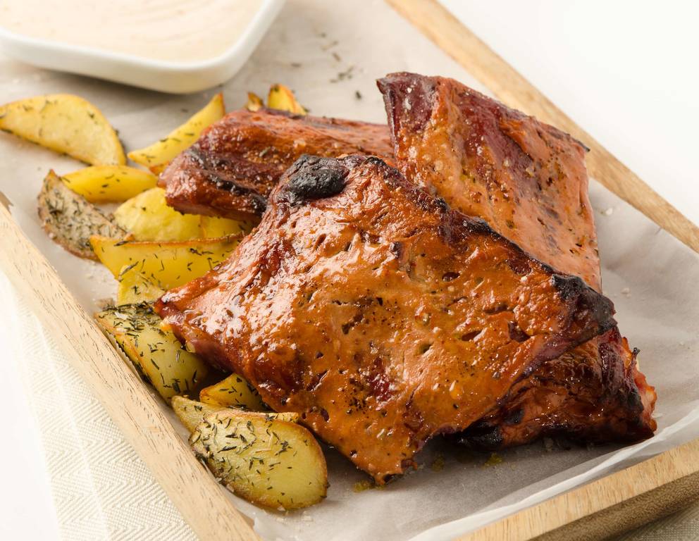 Spareribs mit Rosmarinerdäpfeln Spareribs mit Rosmarinerdäpfeln