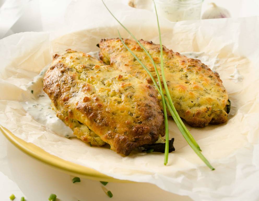 Gefüllte Zucchini mit Feta Gefüllte Zucchini mit Feta