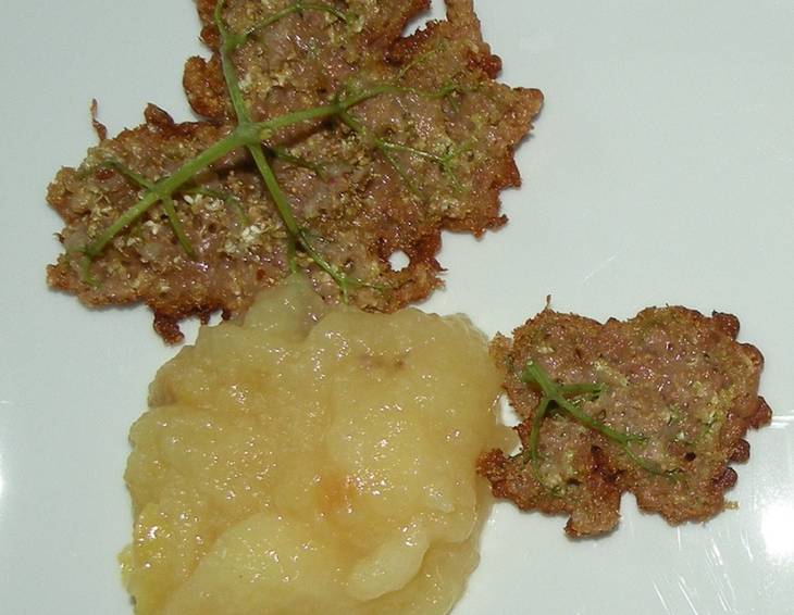 Hollerblüten in Kakaoteig Hollerblüten in Kakaoteig