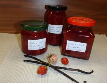 Erdbeermarmelade mit Vanille Erdbeermarmelade mit Vanille