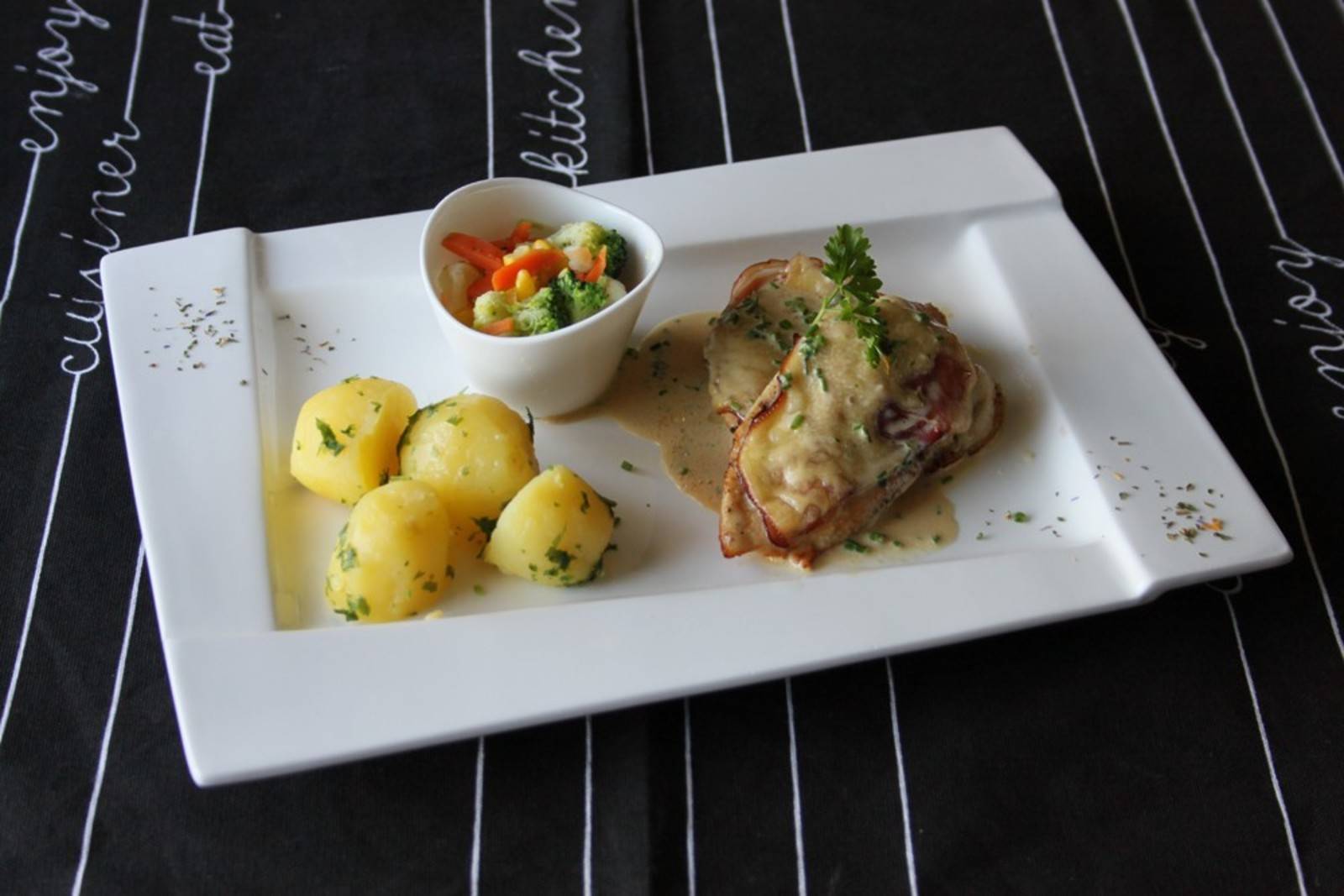 Pute nach Art des Hauses