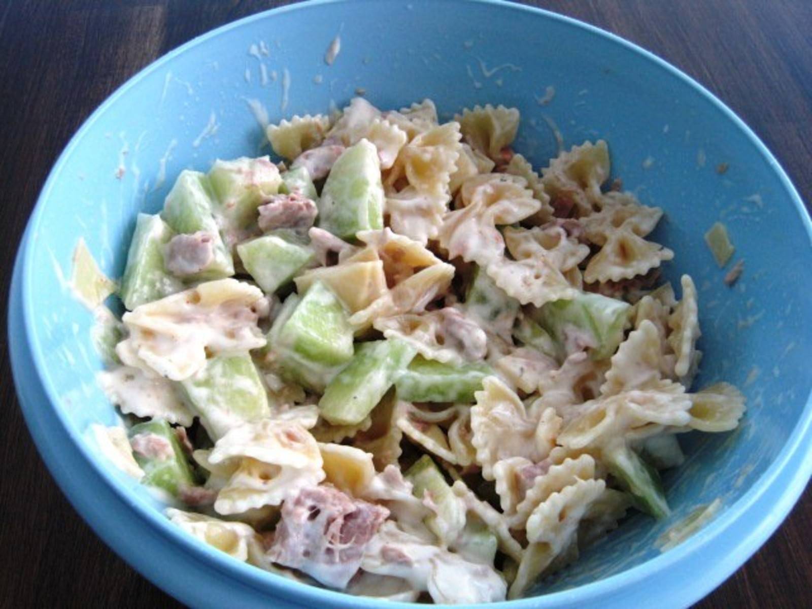 Thunfisch-Melonen-Nudelsalat