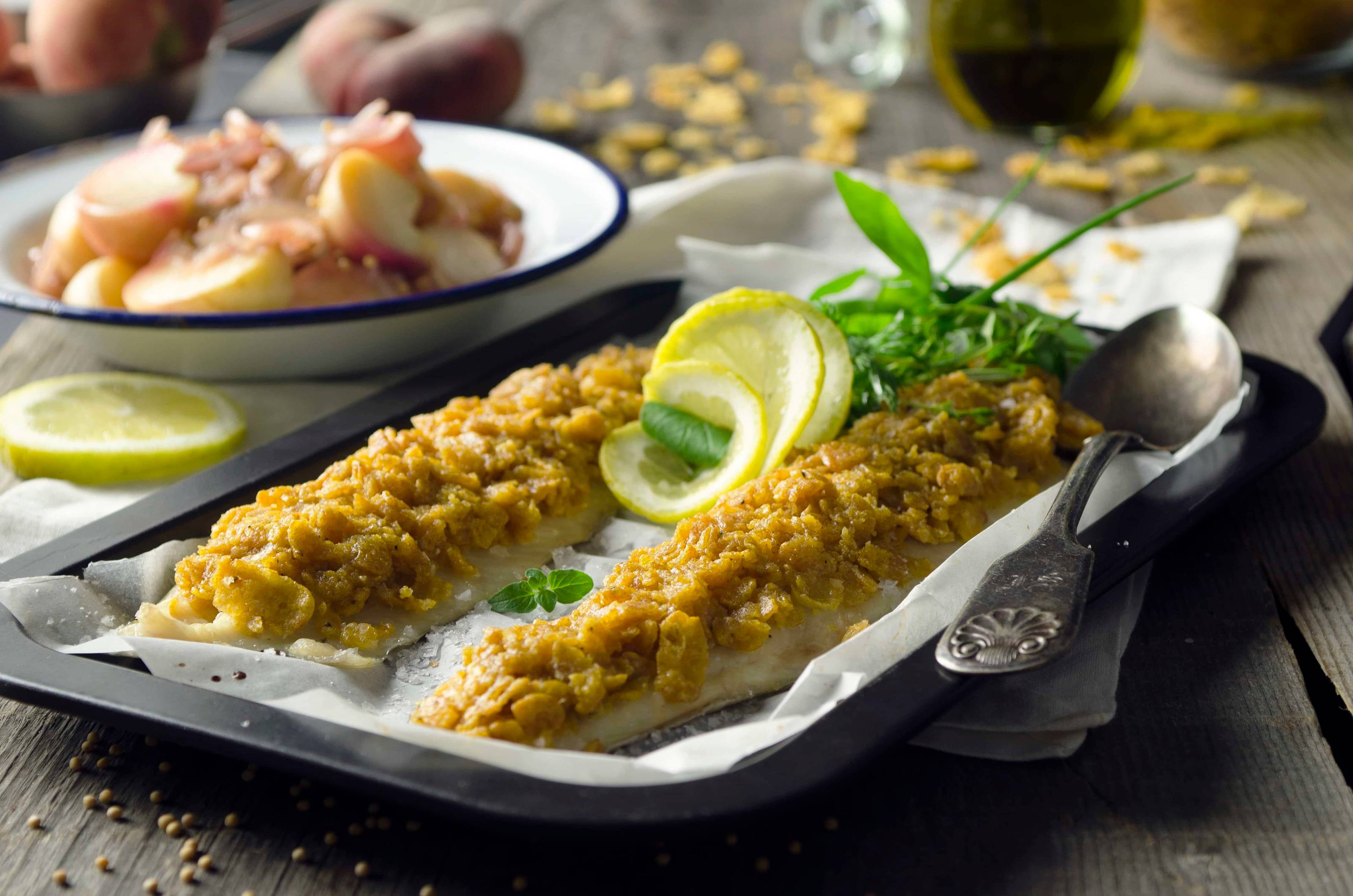 Forellenfilet mit Pfirsich-Zwiebel-Kompott