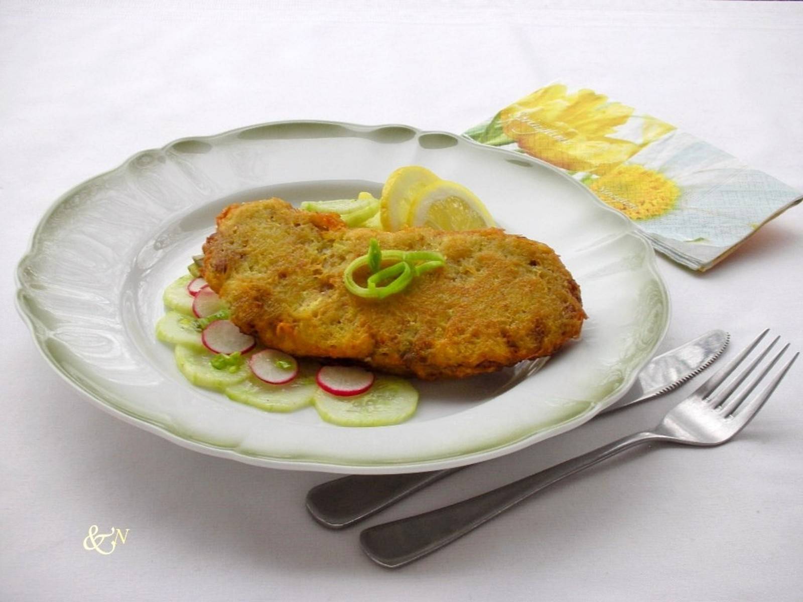Putenschnitzel im Erdäpfelkleid Rezept - ichkoche.de