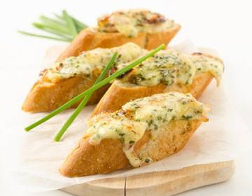 Kräuterkäse-Baguette Kräuterkäse-Baguette