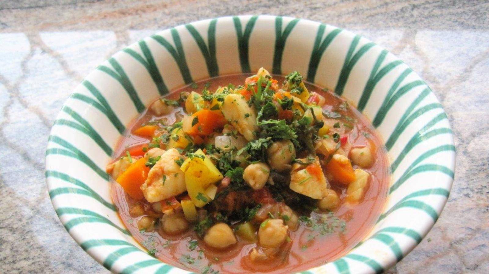 Fischeintopf mit Kichererbsen und Gemüse Rezept - ichkoche.ch