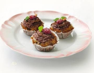 Kirsch-Muffins mit Schokolade-Bits Kirsch-Muffins mit Schokolade-Bits