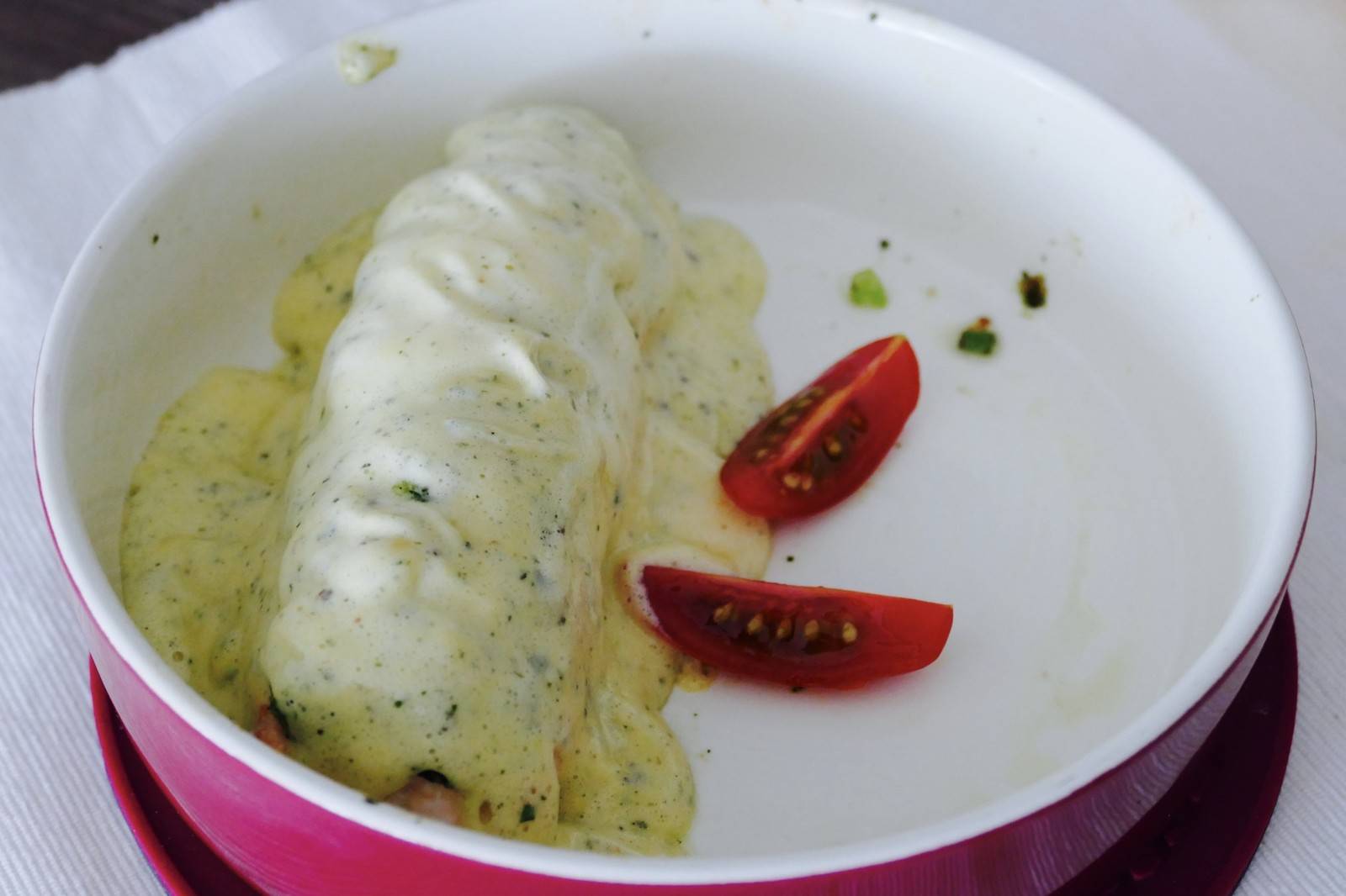 Überbackene Kalbsschnitzel mit Käsesoße Rezept - ichkoche.de