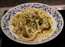 Spaghetti Alfredo mit Brokkoli Spaghetti Alfredo mit Brokkoli