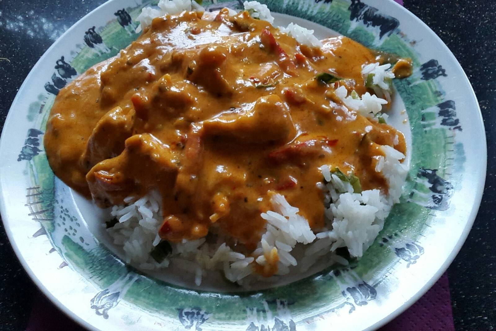 Rotes Curry aus Schweinefleisch und Bambussprossen