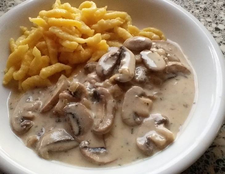 Omi's Champignonsauce Omi's Champignonsauce