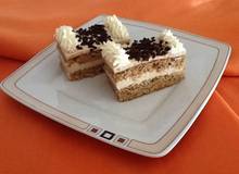 Haselnuss-Kaffeecreme-Schnitten Haselnuss-Kaffeecreme-Schnitten